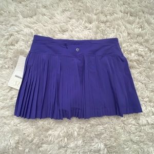 NWT Lululemon “pleat to street” skirt